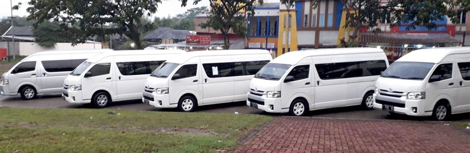 Sewa Hiace - 081316347887